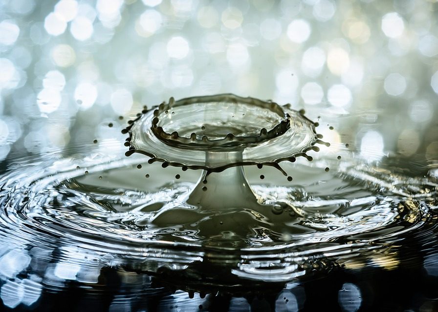 cropped-l-eau-qui-goutte.jpg